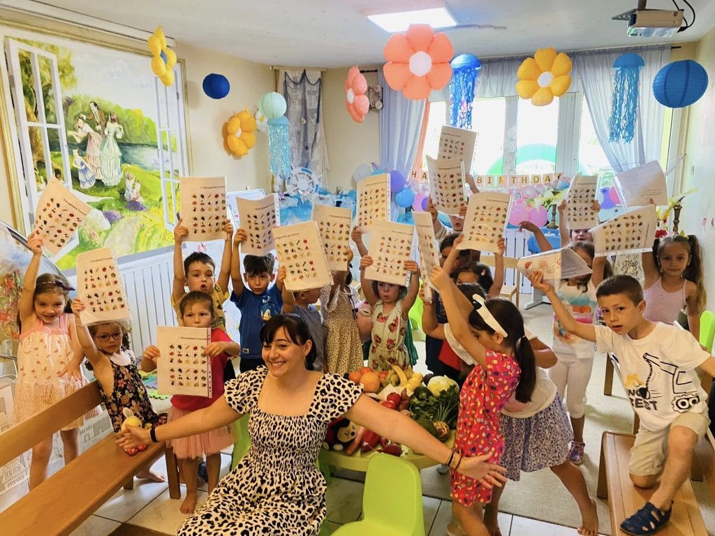 Atelier Kids Optim Vitamin - minim 30 de fructe și legume pe săptămână susținute de Asociația Bioza prin Oana Teslaru la Grădinița Acreditată LadyBird
