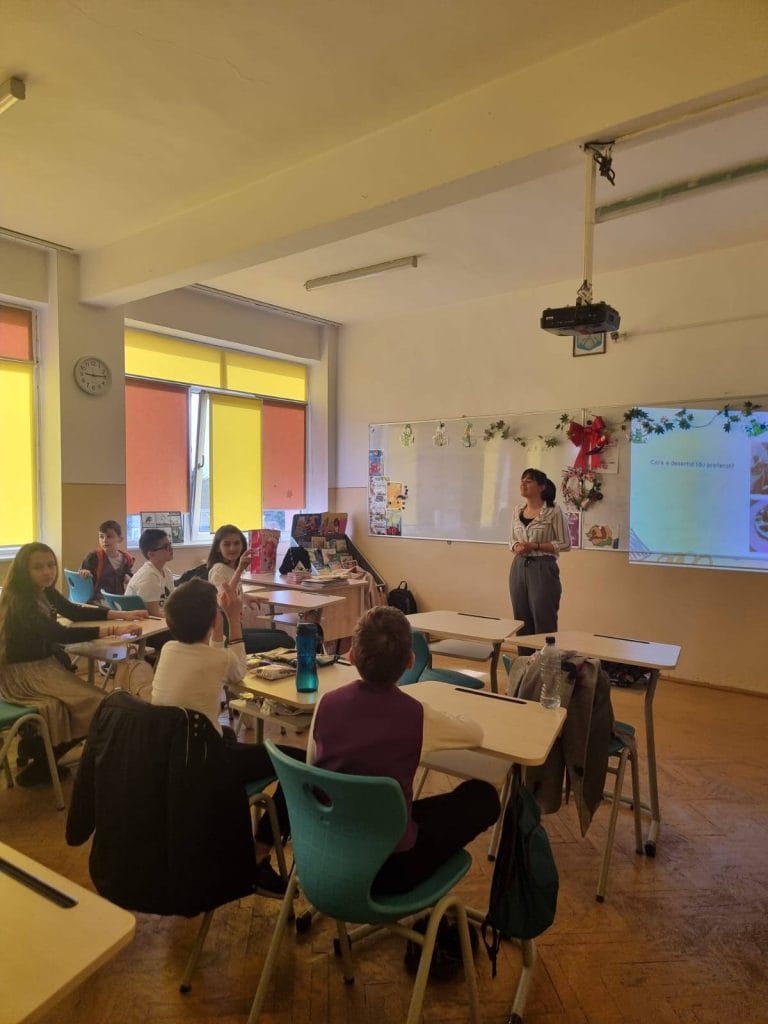 Atelier desert prietenos – clasa a 4-a susținute de Asociația Bioza prin Oana Teslaru la Școala Gimnazială nr. 13 Timișoara
