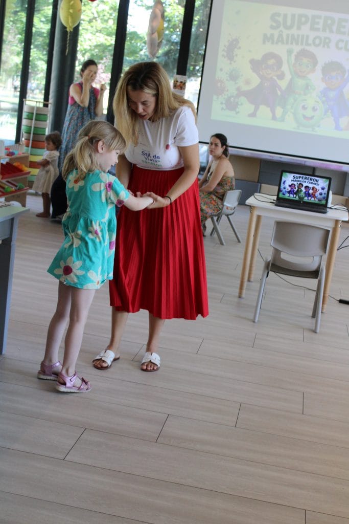 Atelier de prevenție medicală – Grija față de propriul corp susținute de Asociația Bioza prin Oana Teslaru la Comunitatea locală Timișoara