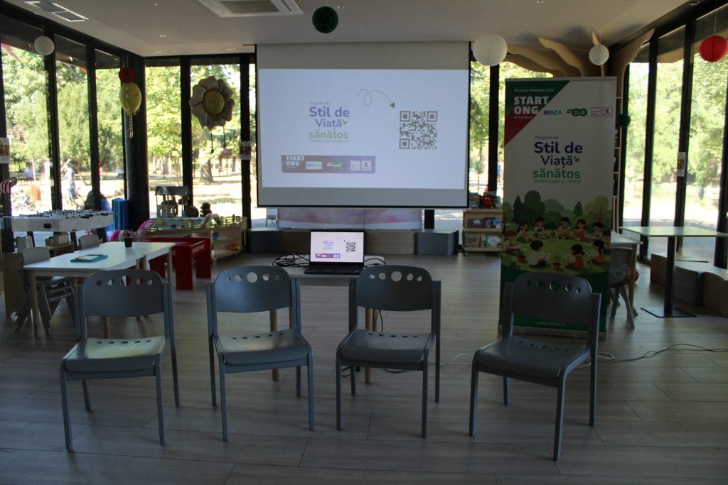 Eveniment multidisciplinar pentru părinți – O întrebare, patru perspective susținute de Asociația Bioza prin Oana Teslaru la Comunitatea locală Timișoara