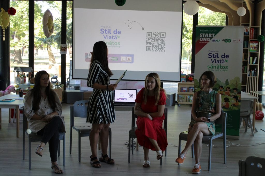 Eveniment multidisciplinar pentru părinți – O întrebare, patru perspective susținute de Asociația Bioza prin Oana Teslaru la Comunitatea locală Timișoara